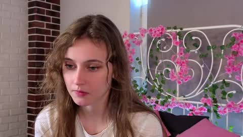 Andriella online show from 8, 4, 2026