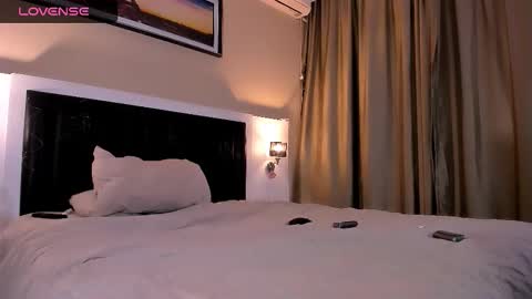 -- Mari -- online show from 12, 2, 2026