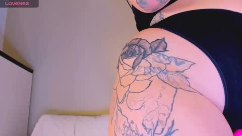 Mari online show from 3, 10, 2025