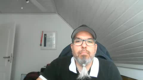 Snapshot of marriedcock1980 chatting on 15, 6, 2026 marriedcock1980 online show from 15, 6, 2026