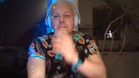 Snapshot of mars0481 chatting on 27, 11, 2025 mars0481 online show from 27, 11, 2025