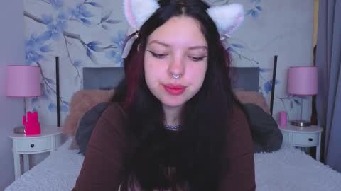 Snapshot of mars_elina chatting on 21, 11, 2025 Marselina online show from 21, 11, 2025