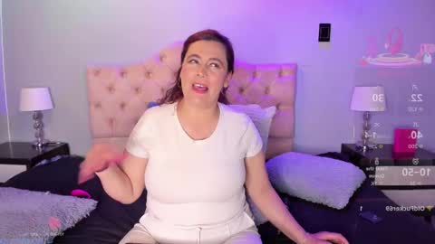 Snapshot of marthina_cnc chatting on 22, 9, 2025 Marthina  online show from 22, 9, 2025