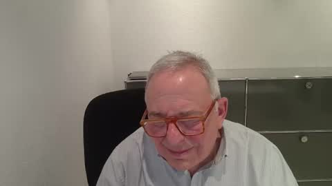 martin_1947 online show from 14, 12, 2025