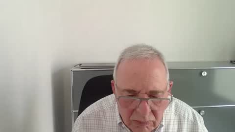 Snapshot of martin_1947 chatting on 2, 7, 2026 martin_1947 online show from 2, 7, 2026