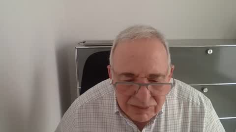 Snapshot of martin_1947 chatting on 5, 7, 2026 martin_1947 online show from 5, 7, 2026
