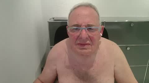 Snapshot of martin_1947 chatting on 24, 7, 2026 martin_1947 online show from 24, 7, 2026