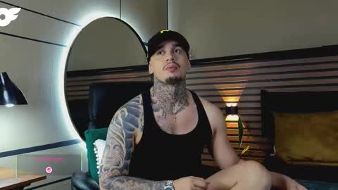 ONLYFANS Sotoandres   modelo independiente online show from 23, 2, 2026