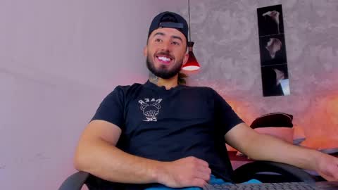 Snapshot of martin_foster_ chatting on 20, 4, 2026 Martin Foster online show from 20, 4, 2026