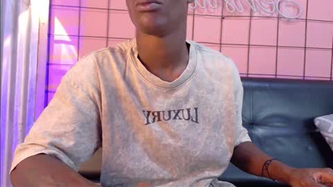 Snapshot of martin_killer chatting on 12, 11, 2025 Martin online show from 12, 11, 2025