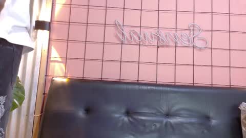 Snapshot of martin_killer chatting on 17, 11, 2025 Martin online show from 17, 11, 2025