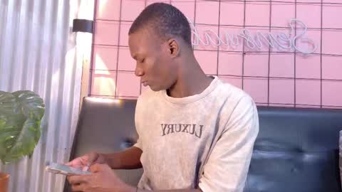 Snapshot of martin_killer chatting on 2, 12, 2025 Martin online show from 2, 12, 2025