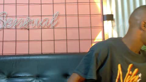 Snapshot of martin_killer chatting on 29, 4, 2026 Martin online show from 29, 4, 2026