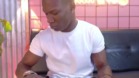 Snapshot of martin_killer chatting on 9, 5, 2026 Martin online show from 9, 5, 2026