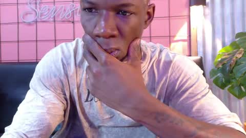 Snapshot of martin_killer chatting on 28, 5, 2026 Martin online show from 28, 5, 2026