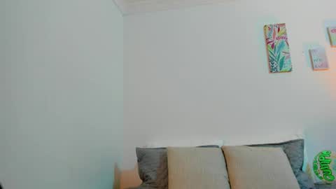 Snapshot of martina_connor1 chatting on 14, 4, 2026 C A R O L I N A online show from 14, 4, 2026