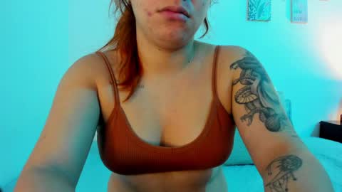 Snapshot of martina_connor1 chatting on 4, 5, 2026 C A R O L I N A online show from 4, 5, 2026