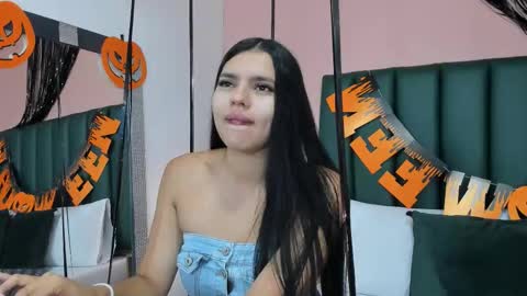 Martina Divine online show from 30, 10, 2025