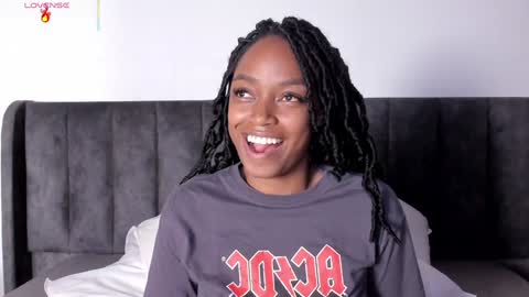 Laura online show from 31, 1, 2025