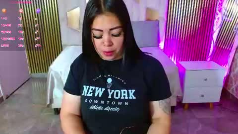 Snapshot of martina_tay chatting on 20, 6, 2026 Hey im martina online show from 20, 6, 2026