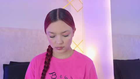 Snapshot of martinaa_garcia chatting on 19, 5, 2026 Martina online show from 19, 5, 2026