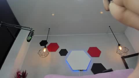 Snapshot of martinaclark chatting on 8, 1, 2026 Martina online show from 8, 1, 2026