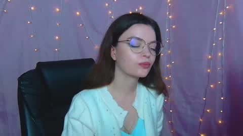Snapshot of martinaduglas chatting on 12, 5, 2026 Martina online show from 12, 5, 2026