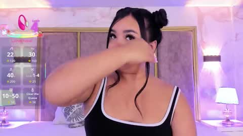 Martina Garcia online show from 11, 10, 2025