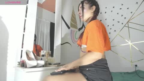 ...  ... online show from 13, 10, 2025