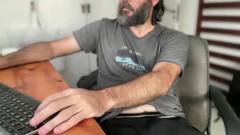 Snapshot of martincito22xl chatting on 16, 4, 2026 Martincito online show from 16, 4, 2026