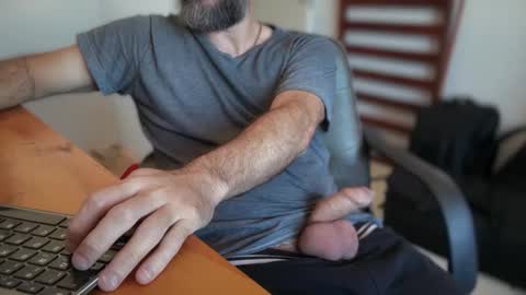 Snapshot of martincito22xl chatting on 23, 4, 2026 Martincito online show from 23, 4, 2026