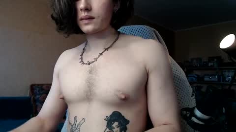 Snapshot of martinlutar420 chatting on 10, 4, 2026 Daddy Marty online show from 10, 4, 2026