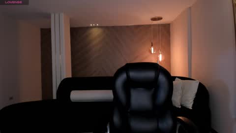 Martinna Bonnet online show from 16, 12, 2024