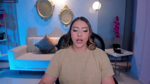 Martinna Bonnet online show from 23, 1, 2025