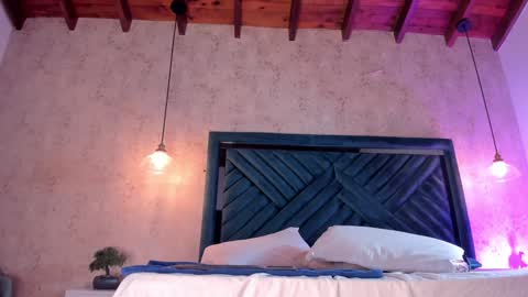 Martina online show from 7, 2, 2025