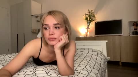 Mary online show from 4, 12, 2024