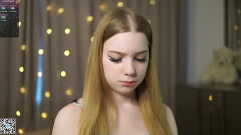 Snapshot of mary_hope_u chatting on 12, 1, 2025 Mary online show from 12, 1, 2025