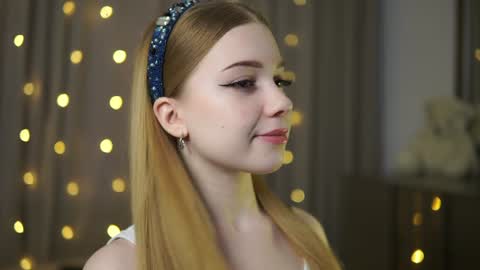 Snapshot of mary_hope_u chatting on 15, 1, 2025 Mary online show from 15, 1, 2025