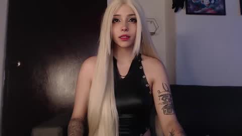                      100   online show from 25, 2, 2025