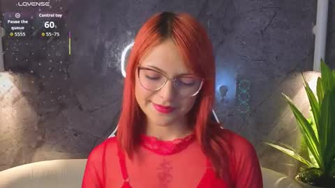 Snapshot of mary_luxx_tp chatting on 18, 9, 2025 mary_luxx_tp online show from 18, 9, 2025