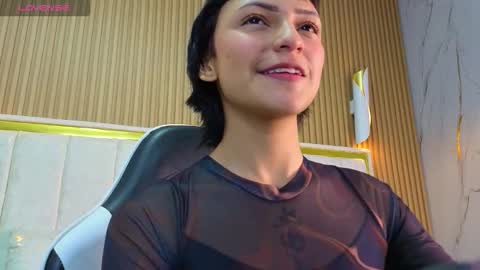 Snapshot of mary_luxx_tp chatting on 16, 12, 2025 mary_luxx_tp online show from 16, 12, 2025