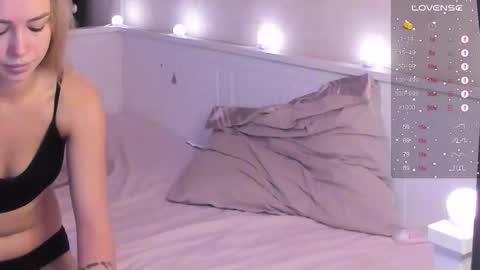 Mary online show from 2, 12, 2025