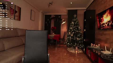 Snapshot of mary_rosse chatting on 13, 12, 2024 RebeCca online show from 13, 12, 2024