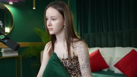 yours fetish mary online show from 27, 5, 2026