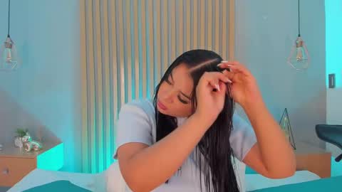 Snapshot of mary_suarez chatting on 3, 3, 2025 Maria online show from 3, 3, 2025