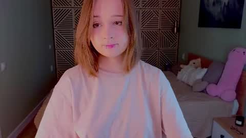 Snapshot of mary_u chatting on 24, 6, 2026 Ur Mary online show from 24, 6, 2026