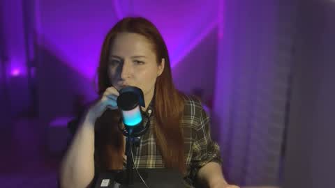 Snapshot of maryleesa chatting on 30, 4, 2026 SirenVictoria online show from 30, 4, 2026