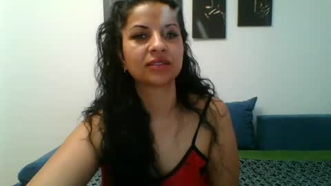 Snapshot of marylinglorry chatting on 29, 7, 2026 marylinglorry online show from 29, 7, 2026