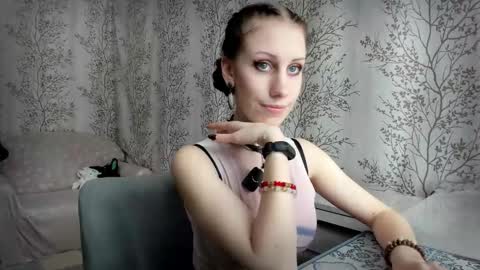 Snapshot of marylou_ chatting on 11, 2, 2026 Mary Lou online show from 11, 2, 2026