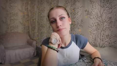 Snapshot of marylou_ chatting on 16, 7, 2026 Mary Lou online show from 16, 7, 2026
